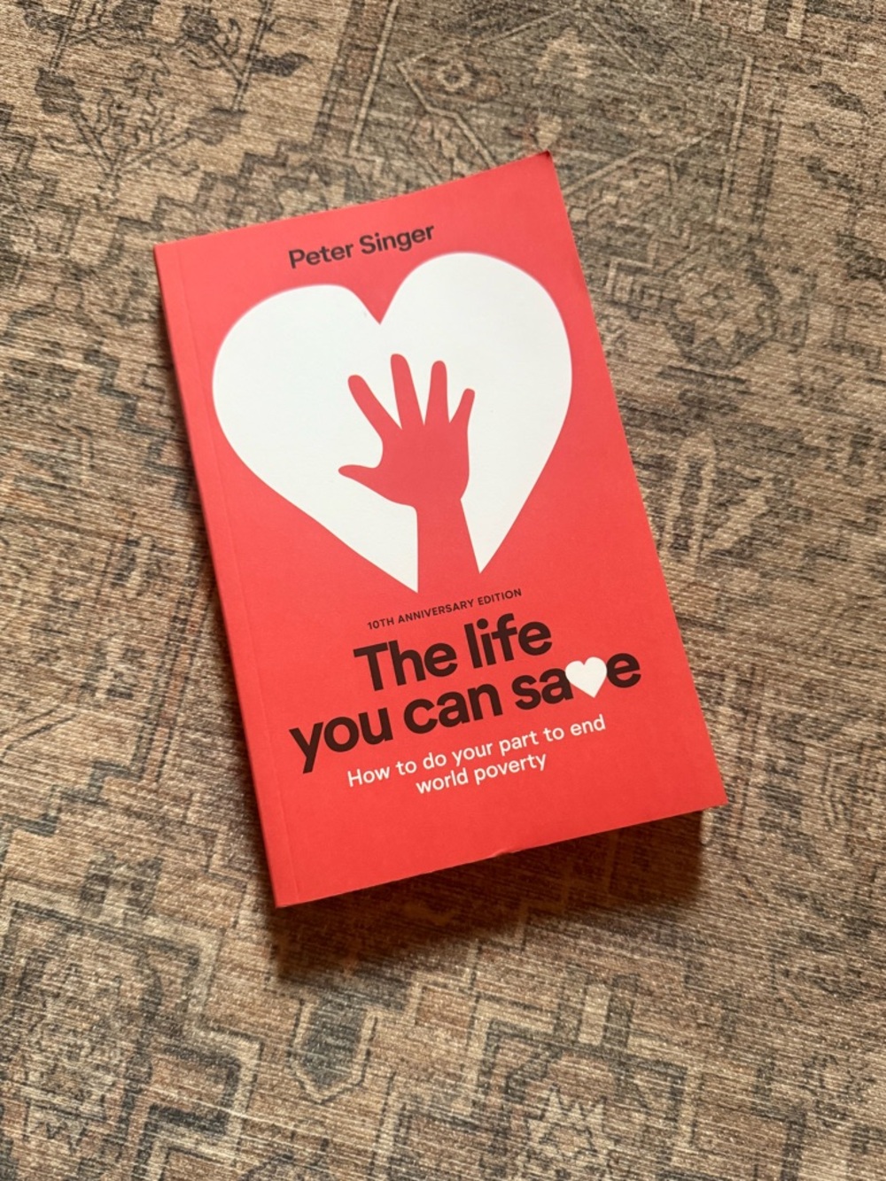 The Life You Can Save by Peter Singer - Red Cover